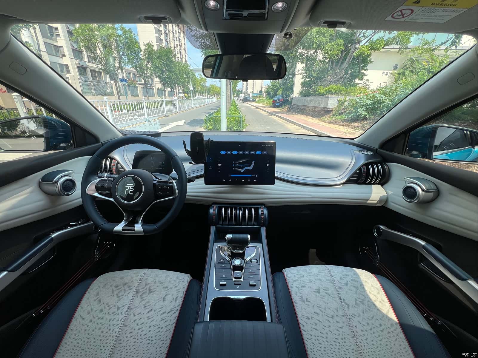 BYD Yuan, 2022 11