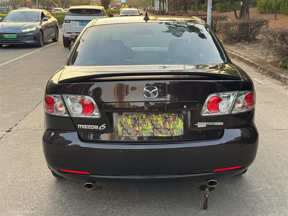 Mazda 6