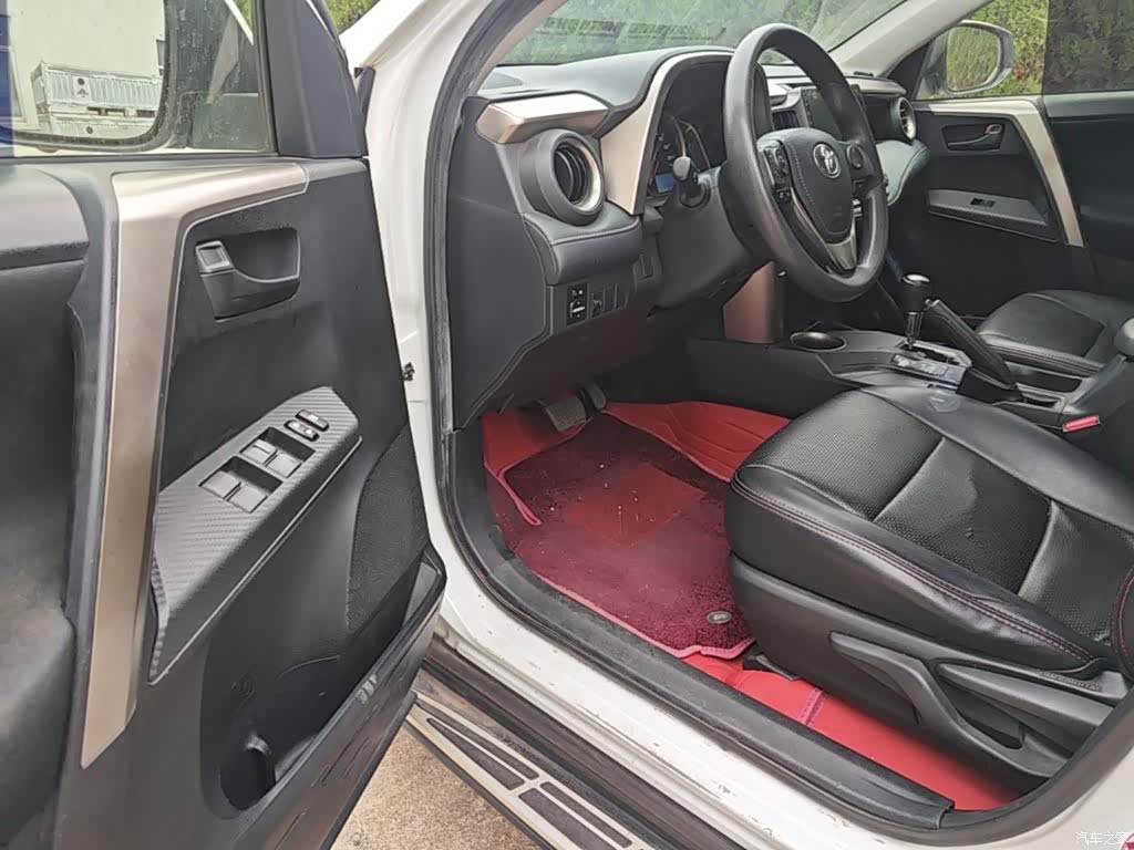 Toyota RAV4, 2016 16