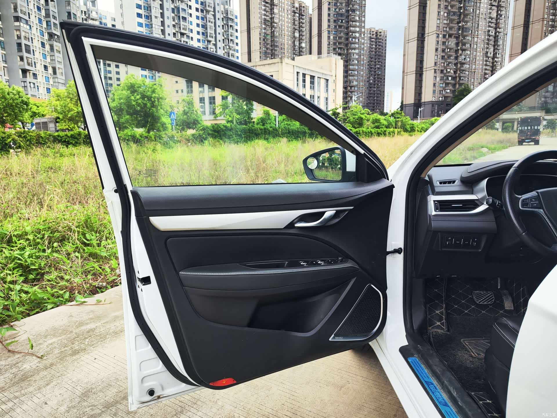 Geely Emgrand, 2018 15