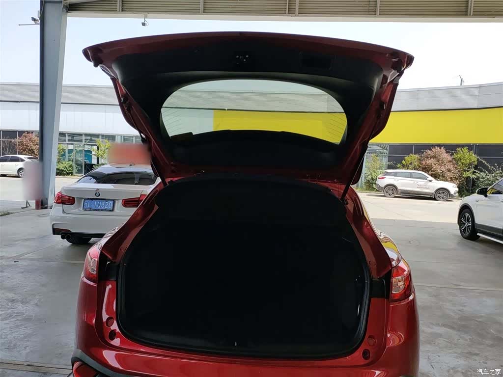 Mazda CX-4, 2019 15