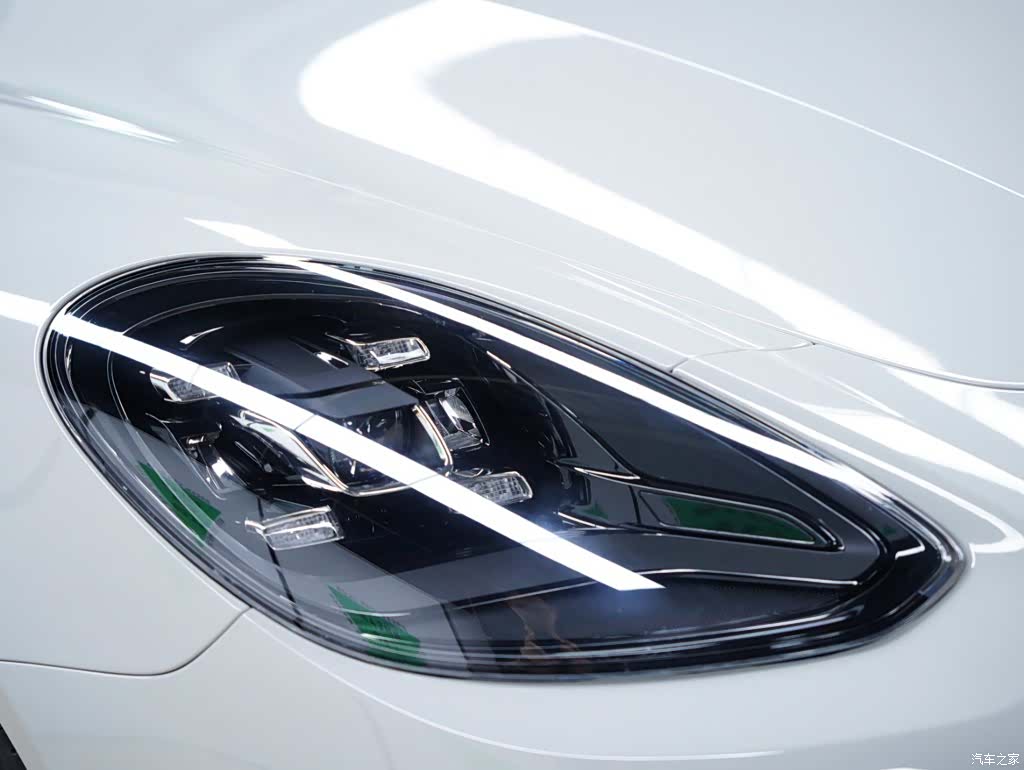 Porsche Panamera, 2019 16