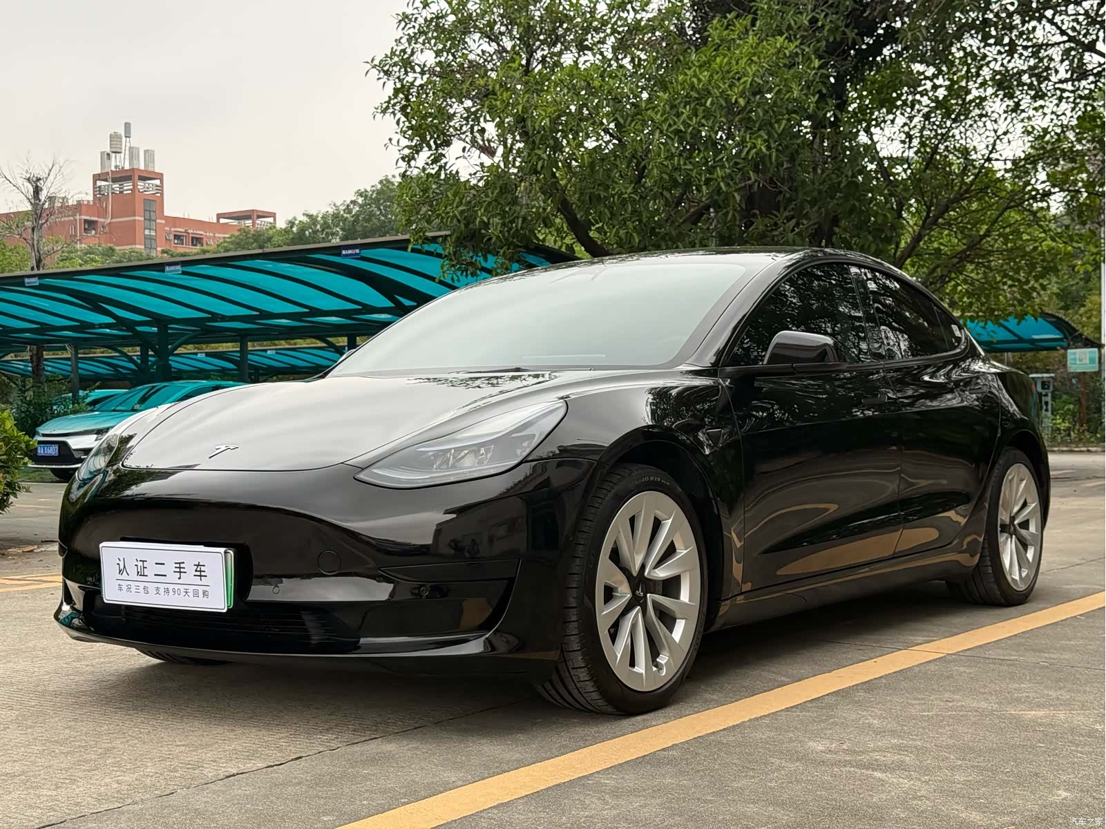 Tesla Model 3, 2023 1