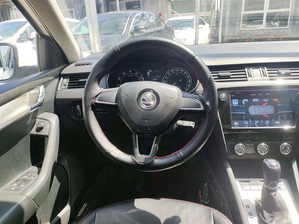Skoda Octavia, 2018 11