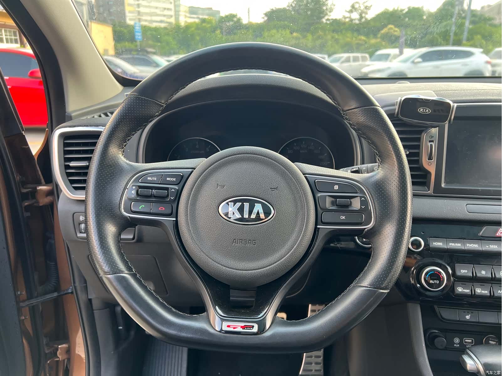 Kia KX5, 2016 7