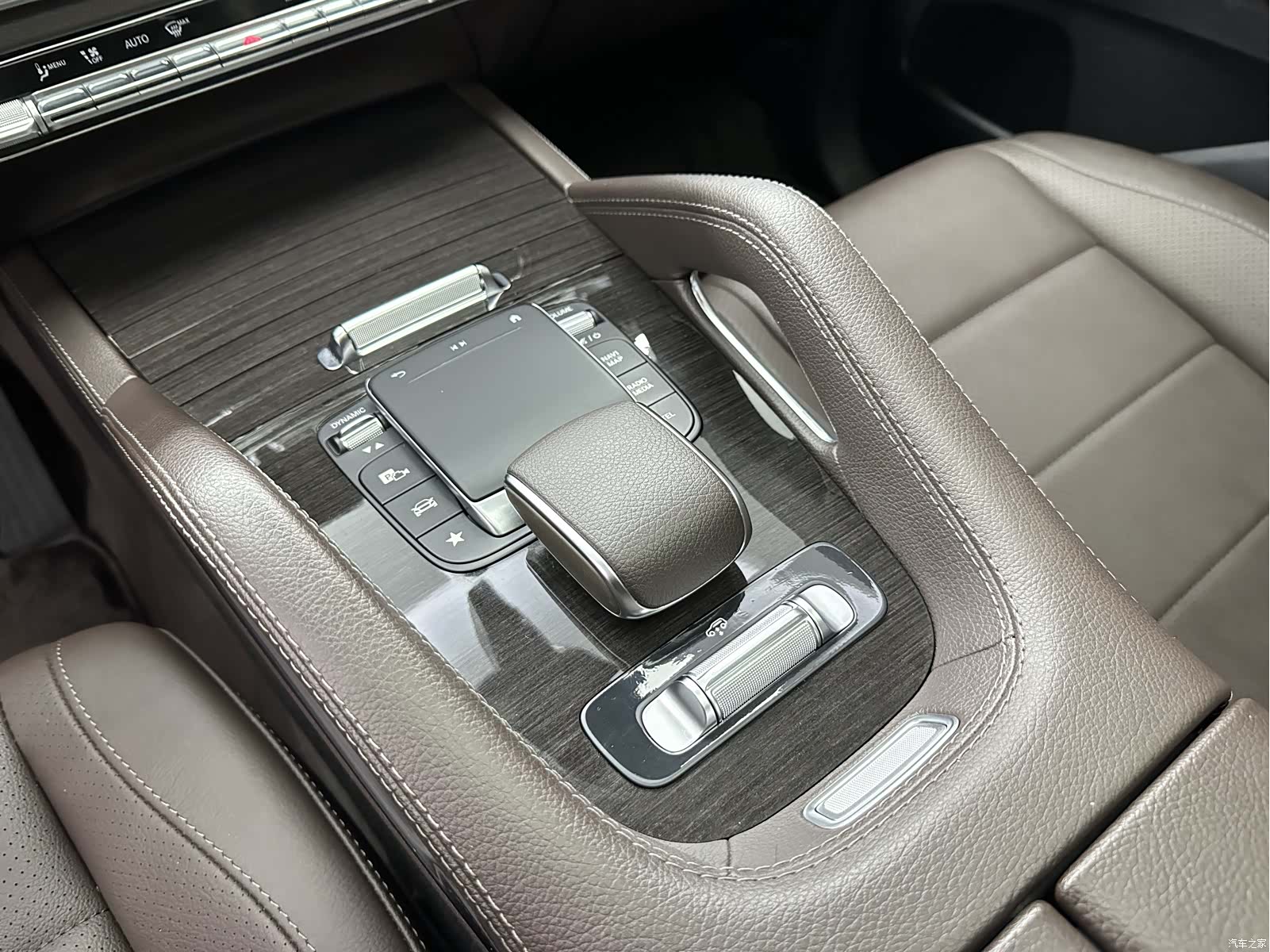 Mercedes-Benz GLE, 2021 19