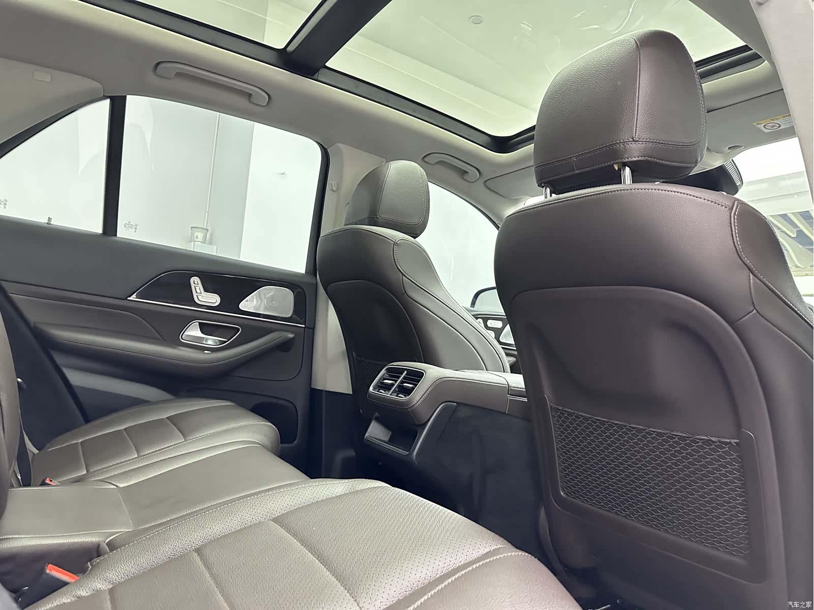 Mercedes-Benz GLE, 2021 15