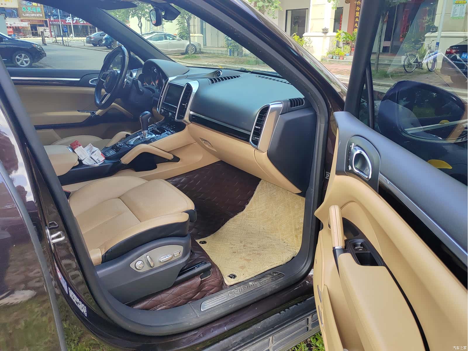 Porsche Cayenne, 2015 6