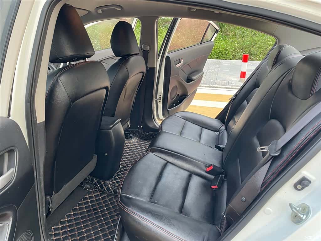 Kia K3, 2017 8