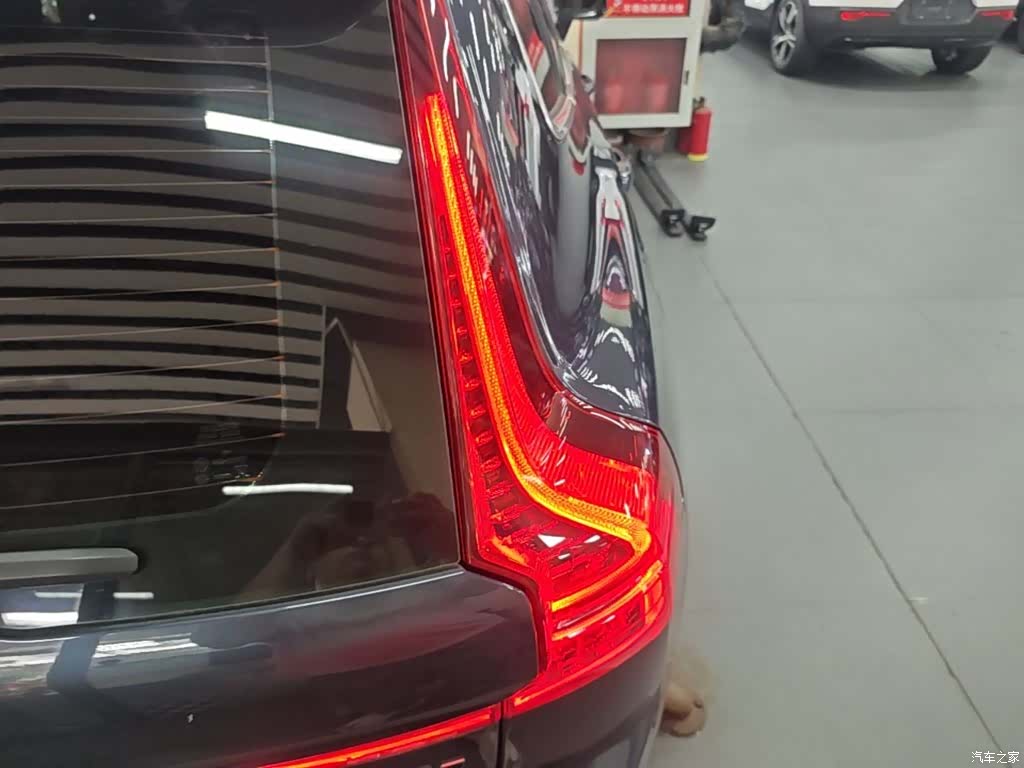Volvo XC60, 2023 8