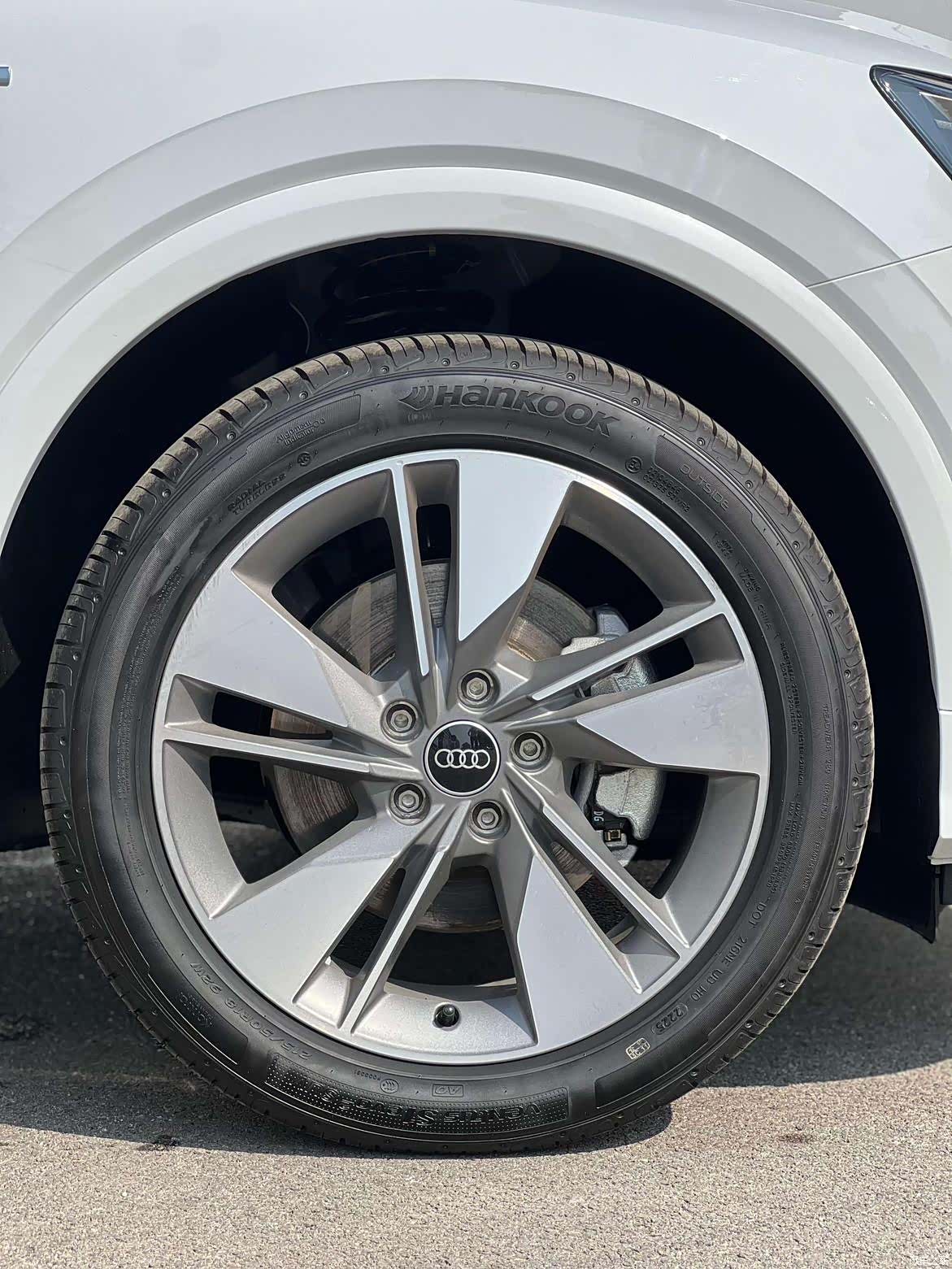 Audi Q2L, 2026 14