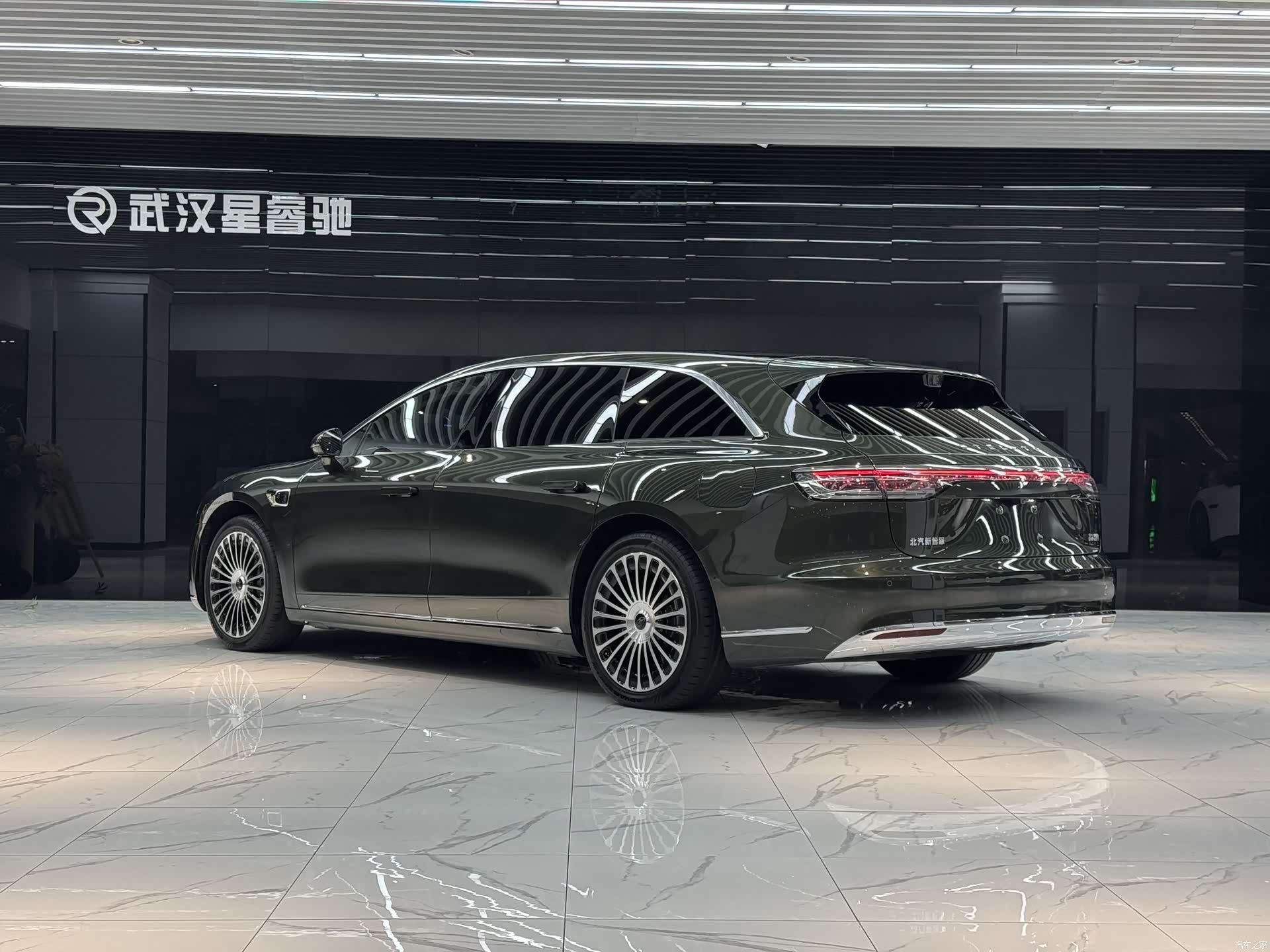 Stelato S9, 2025 3