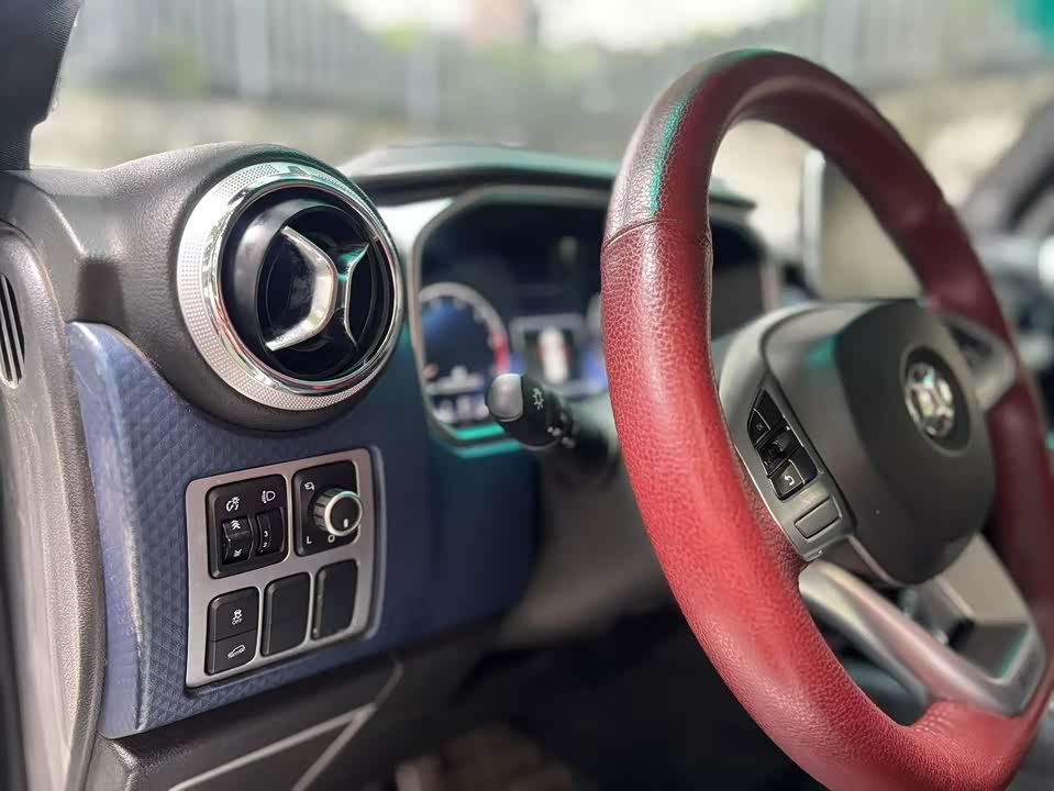 Beijing BJ40