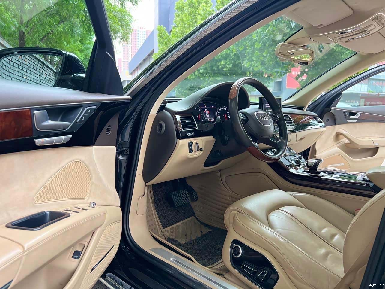 Audi A8L, 2013 все фото