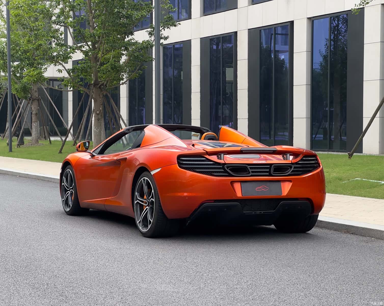 McLaren 12C, 2014 7