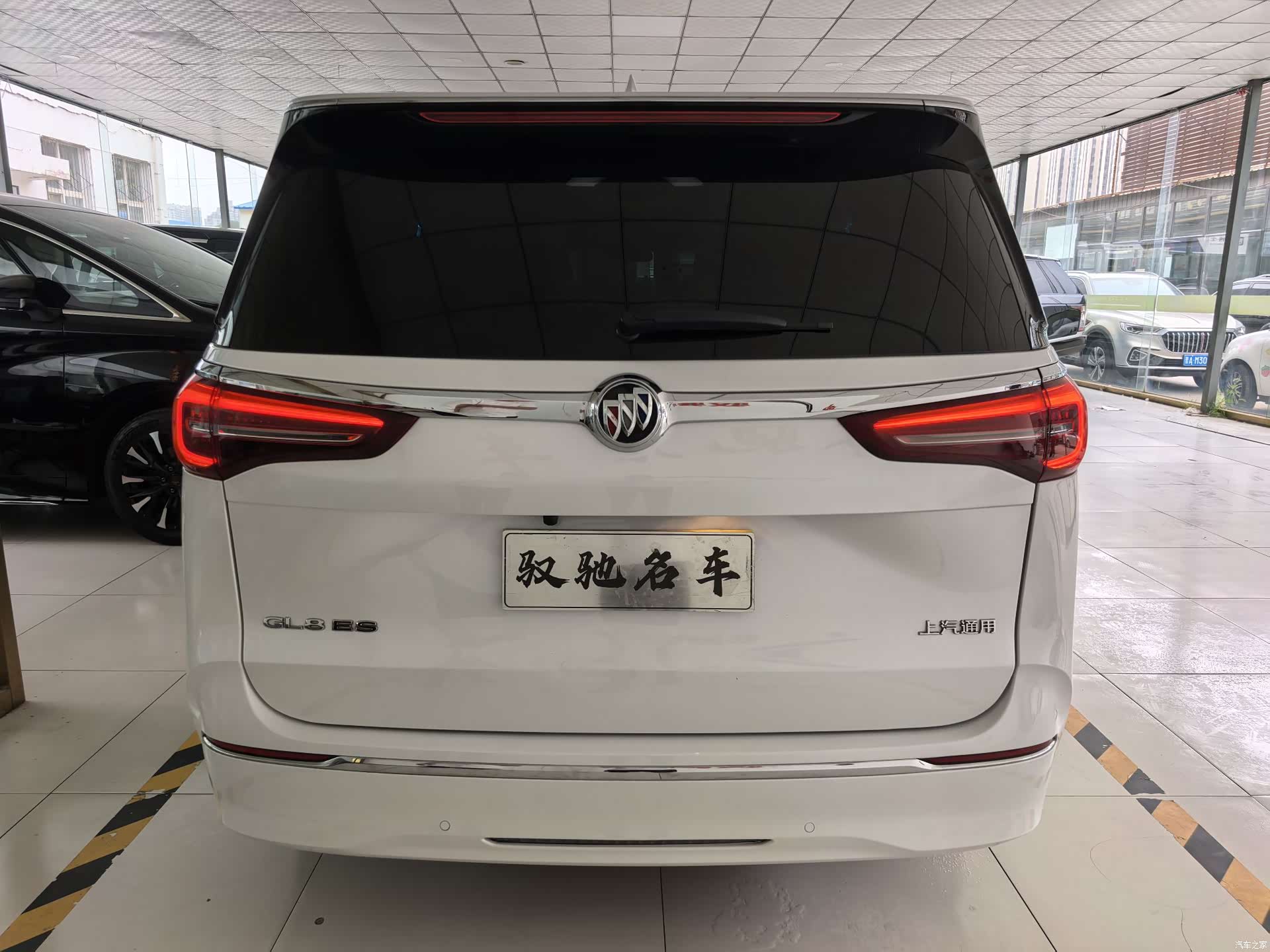 Buick GL8, 2023 21