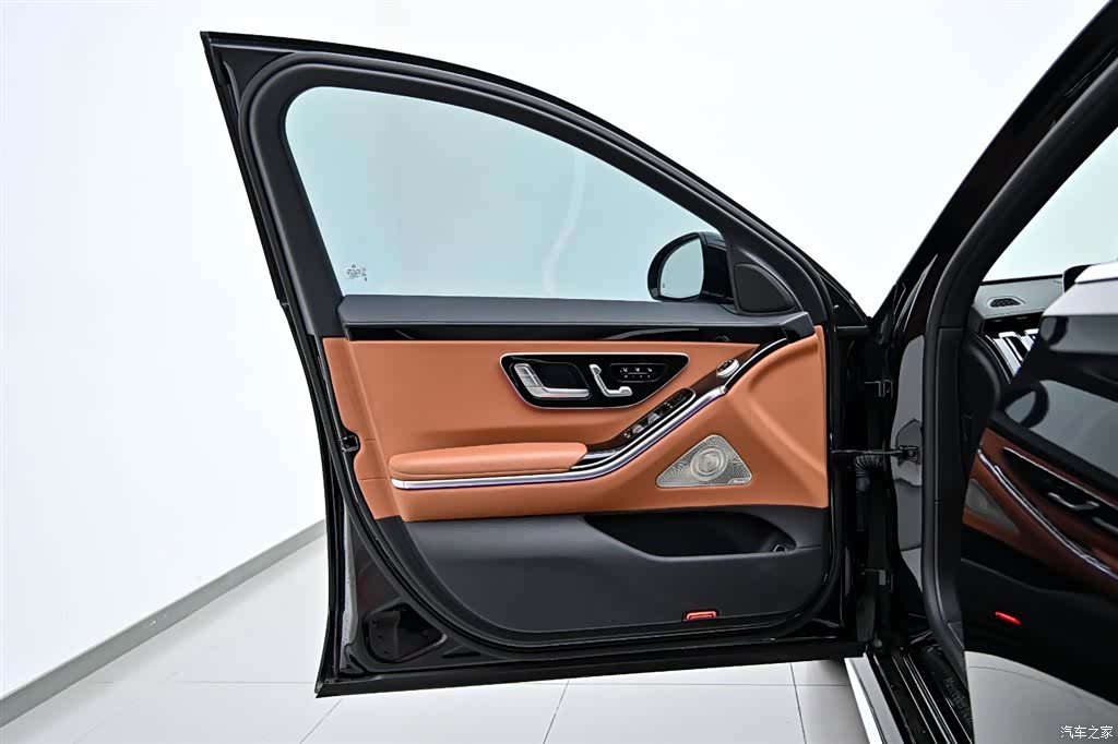 Mercedes-Benz S-Class, 2021 23