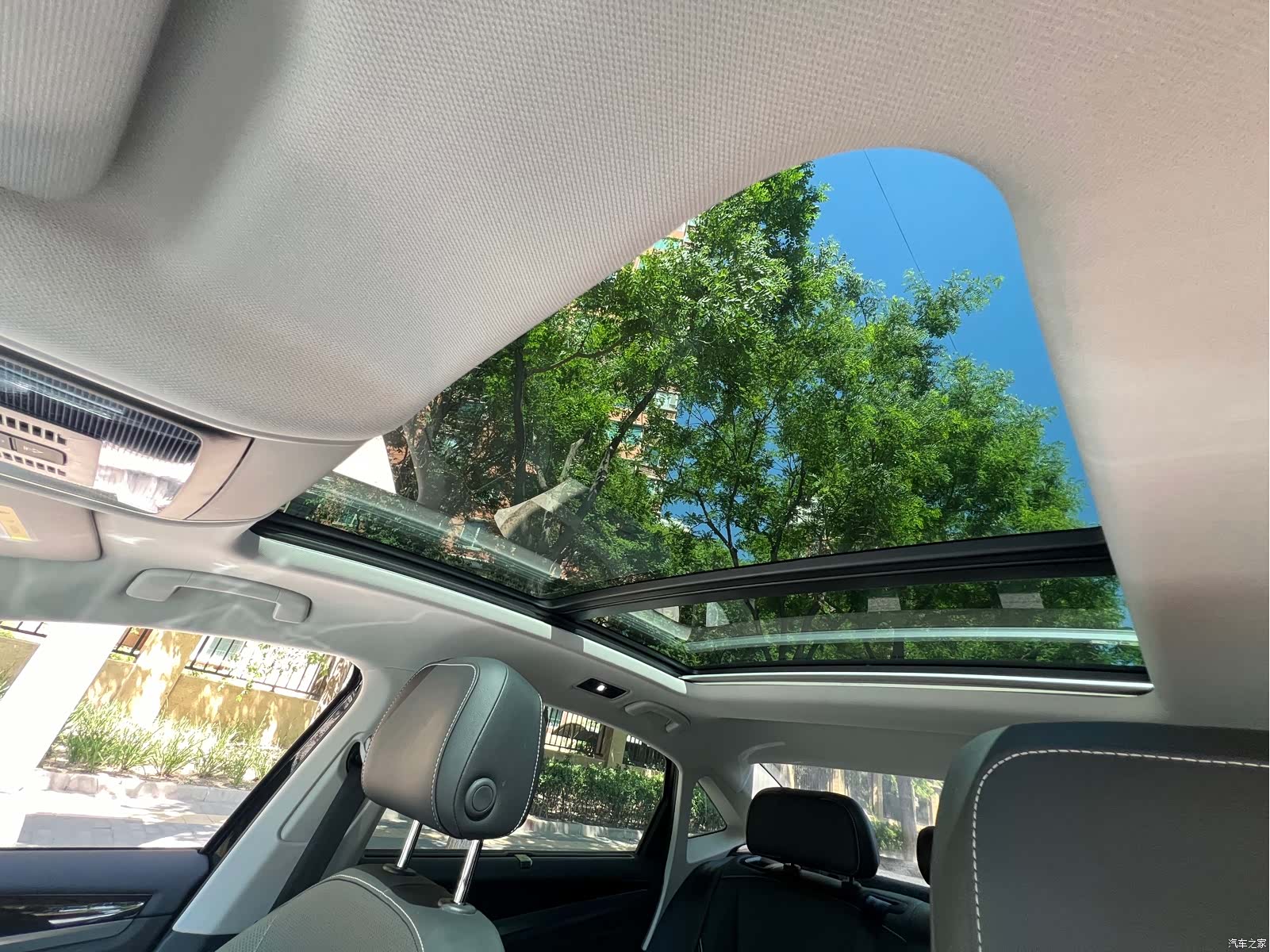 Volkswagen Passat, 2024 18