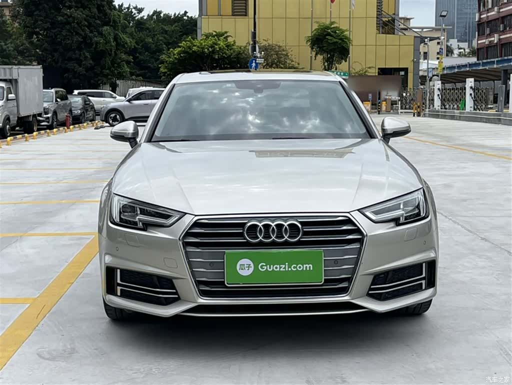 Audi A4L, 2018 18