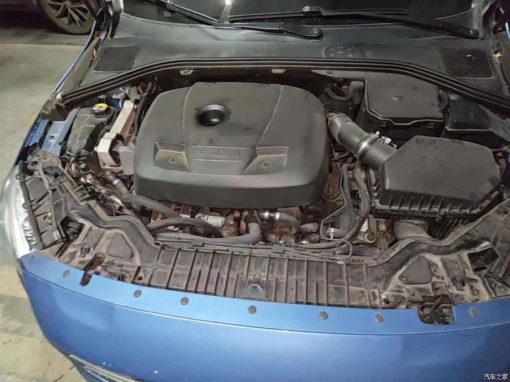 Volvo V60, 2015 11