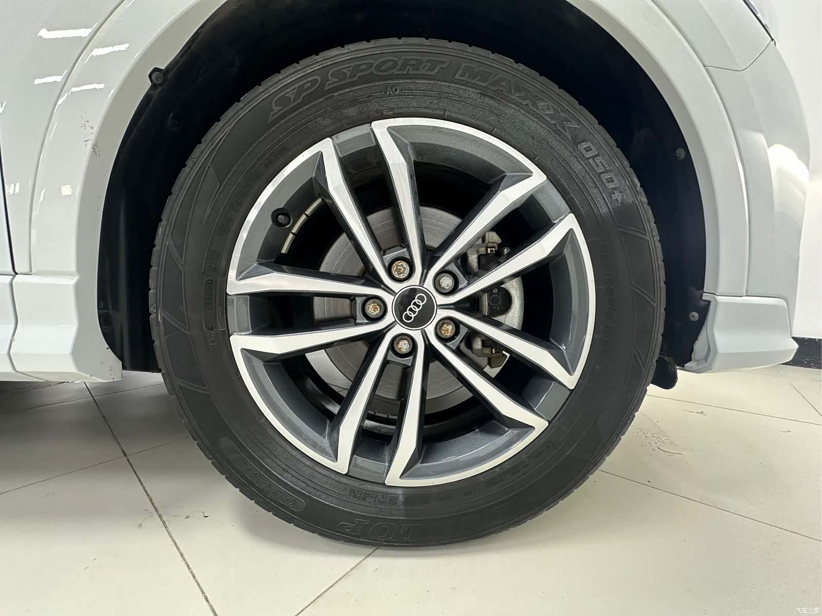Audi Q3, 2022 11