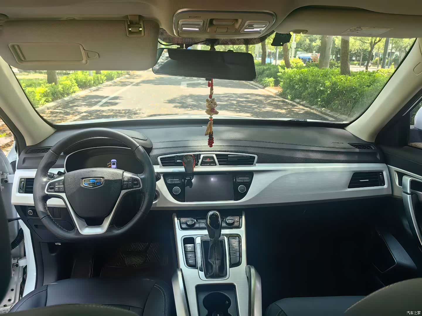 Geely Boyue, 2019 7