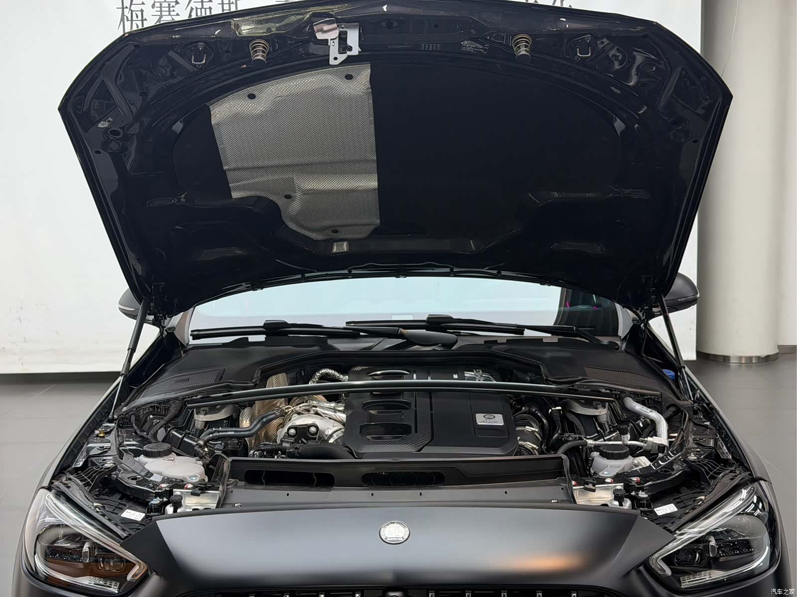 Mercedes-Benz C-Class, 2026 18