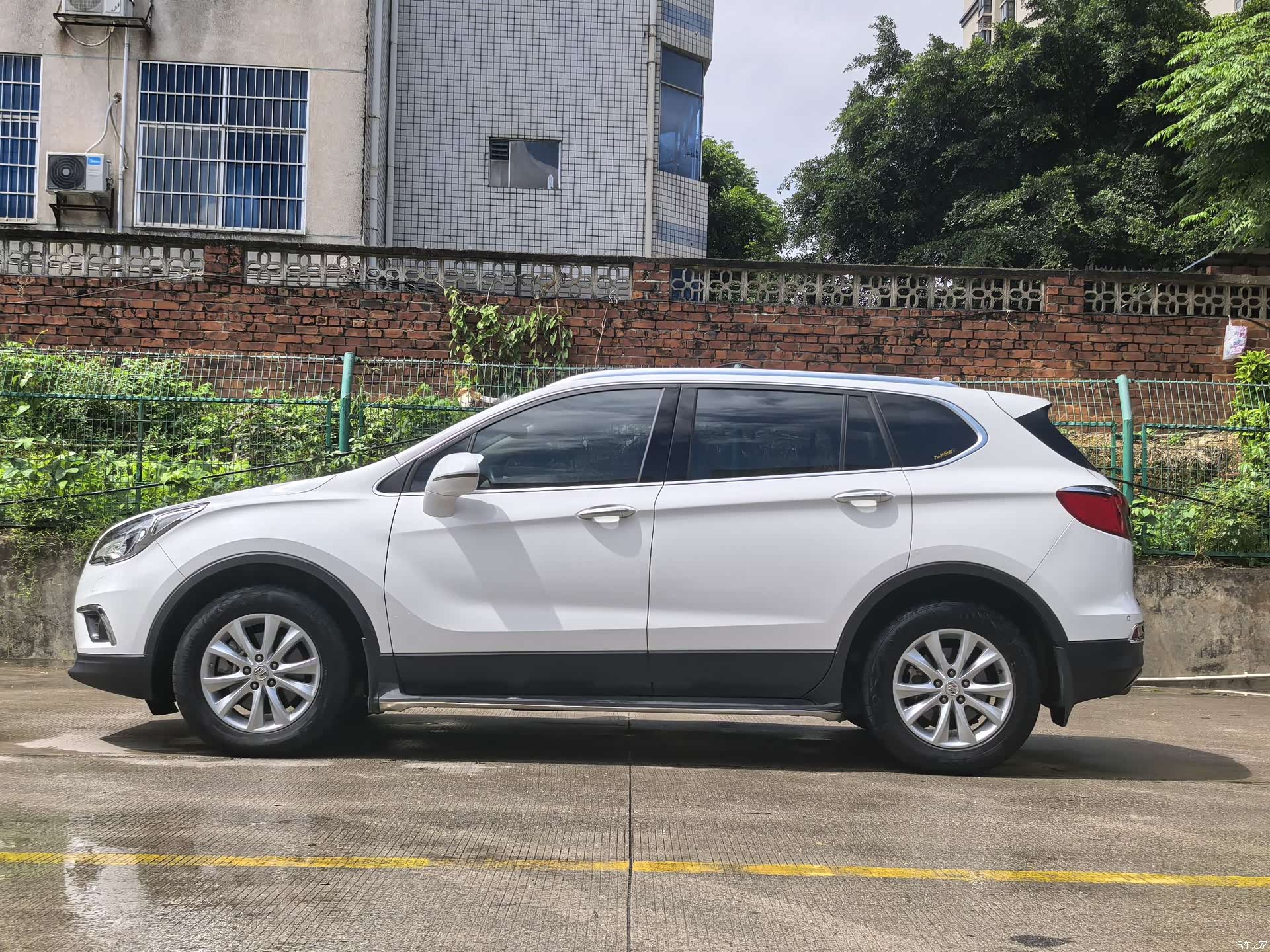 Buick Envision Plus, 2016 2