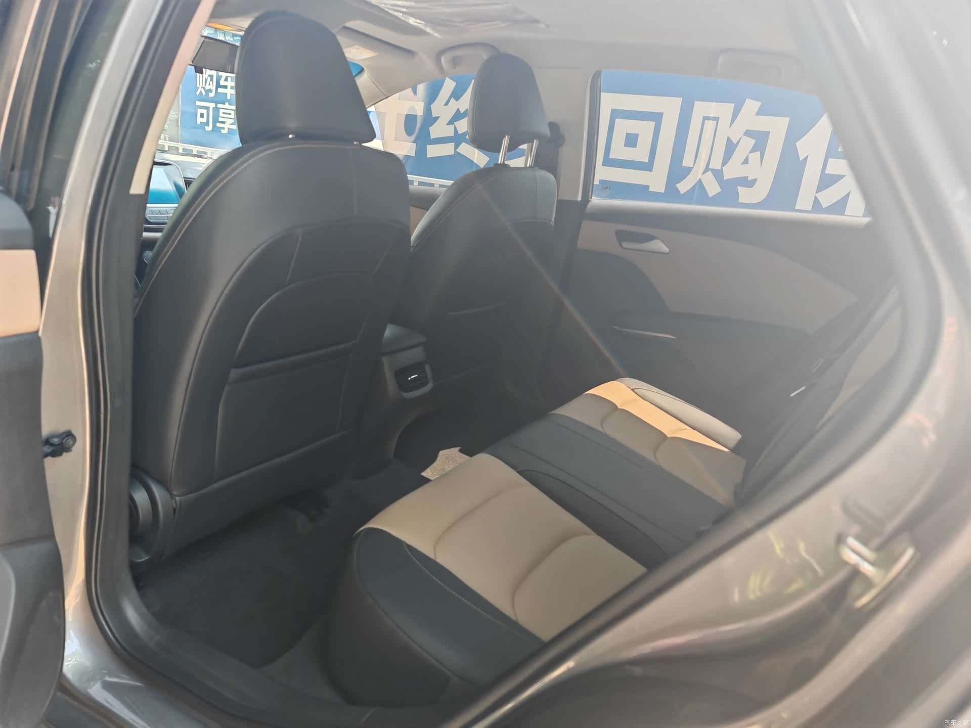 Chevrolet 320, 2022 8