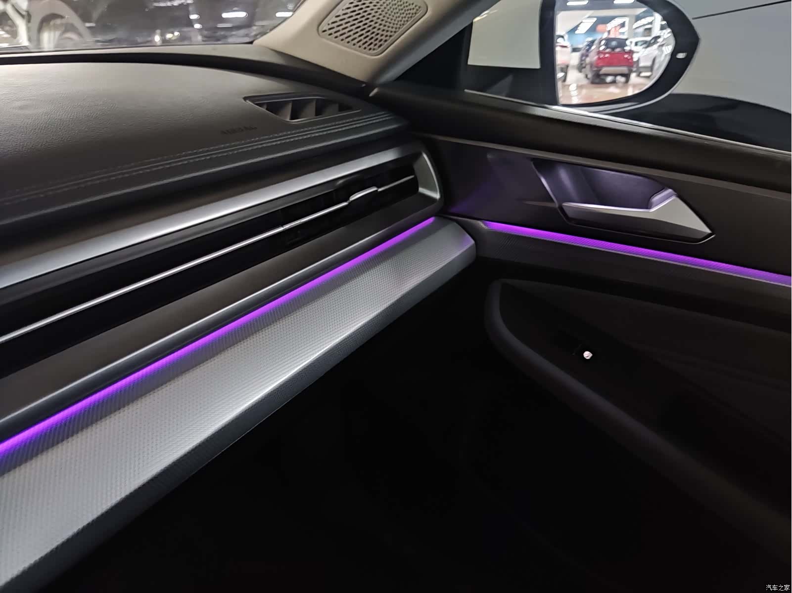 Volkswagen Lamando, 2023 16