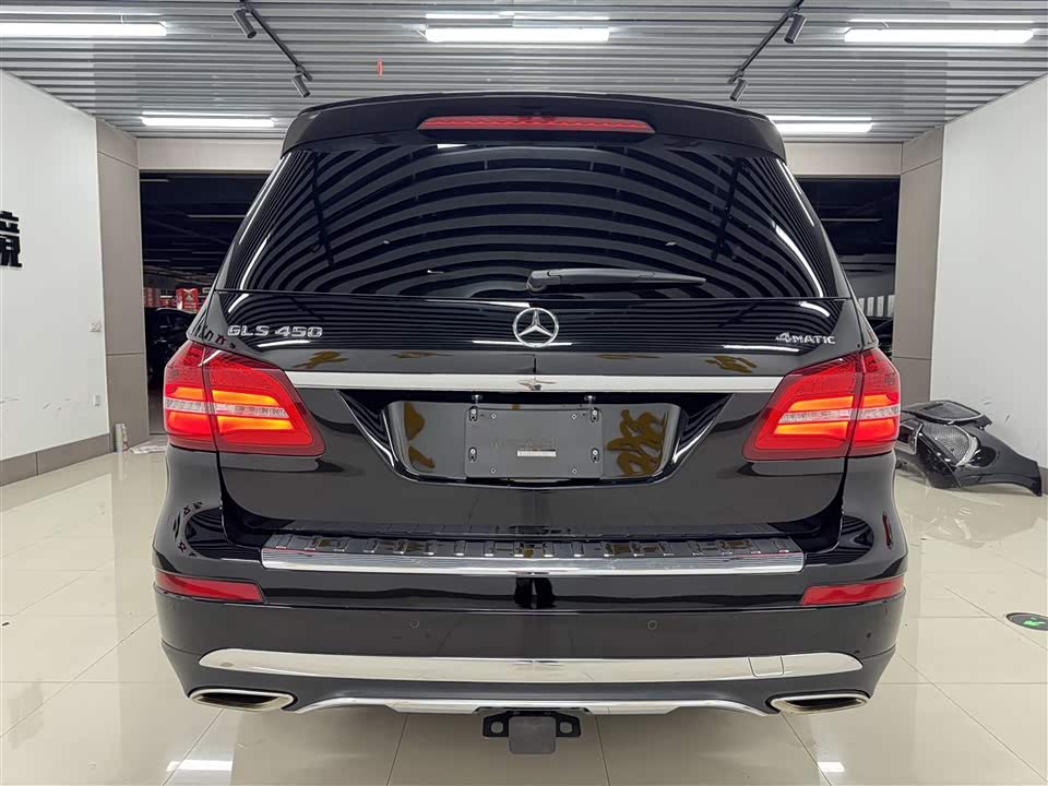 Mercedes-Benz GLS
