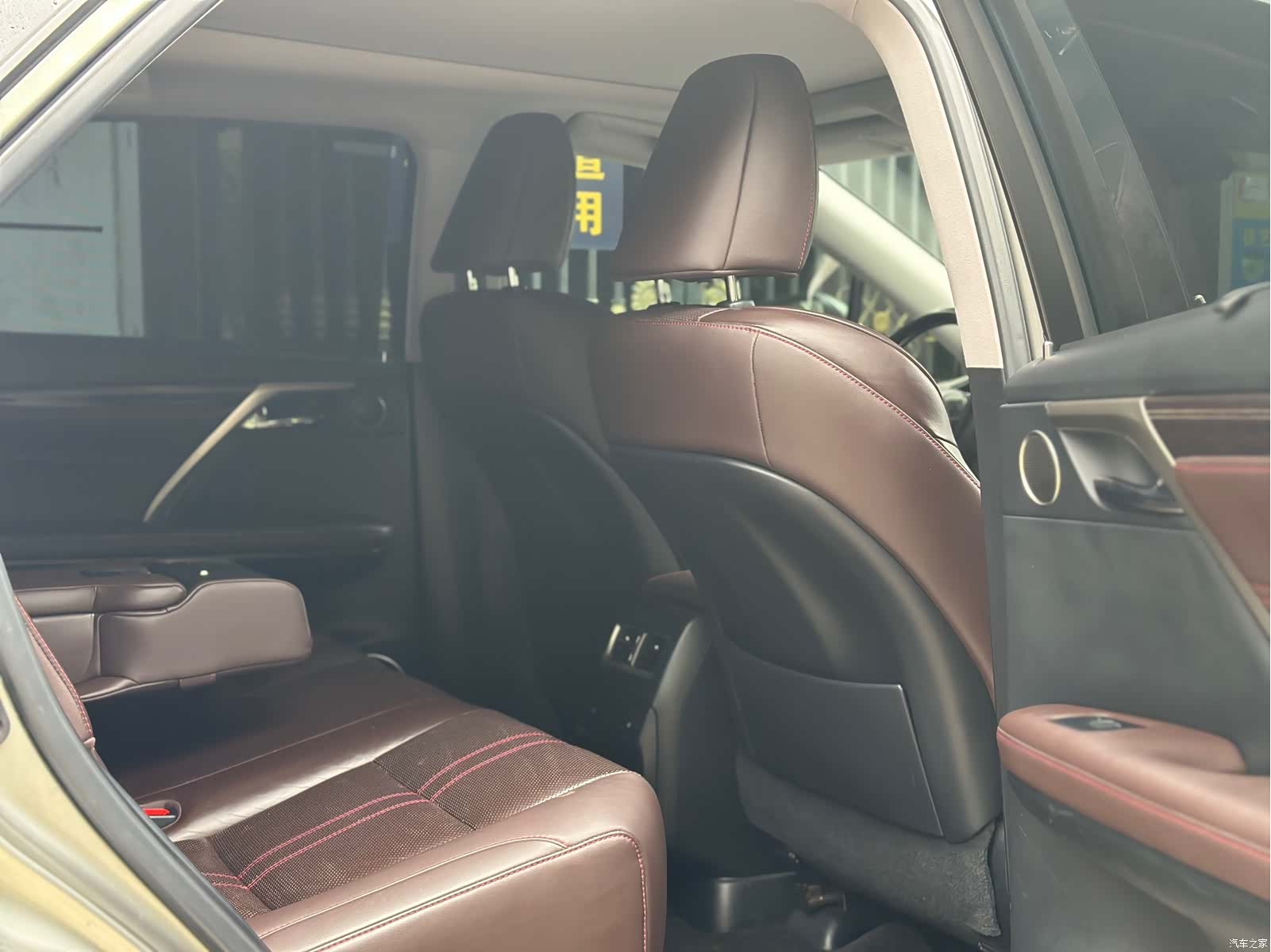 Lexus RX, 2019 13