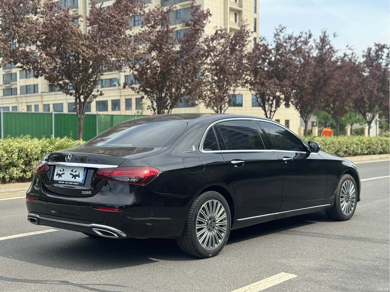 Mercedes-Benz E-Class, 2022 15