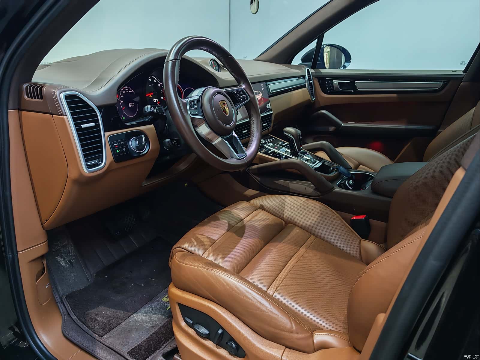 Porsche Cayenne, 2023 9