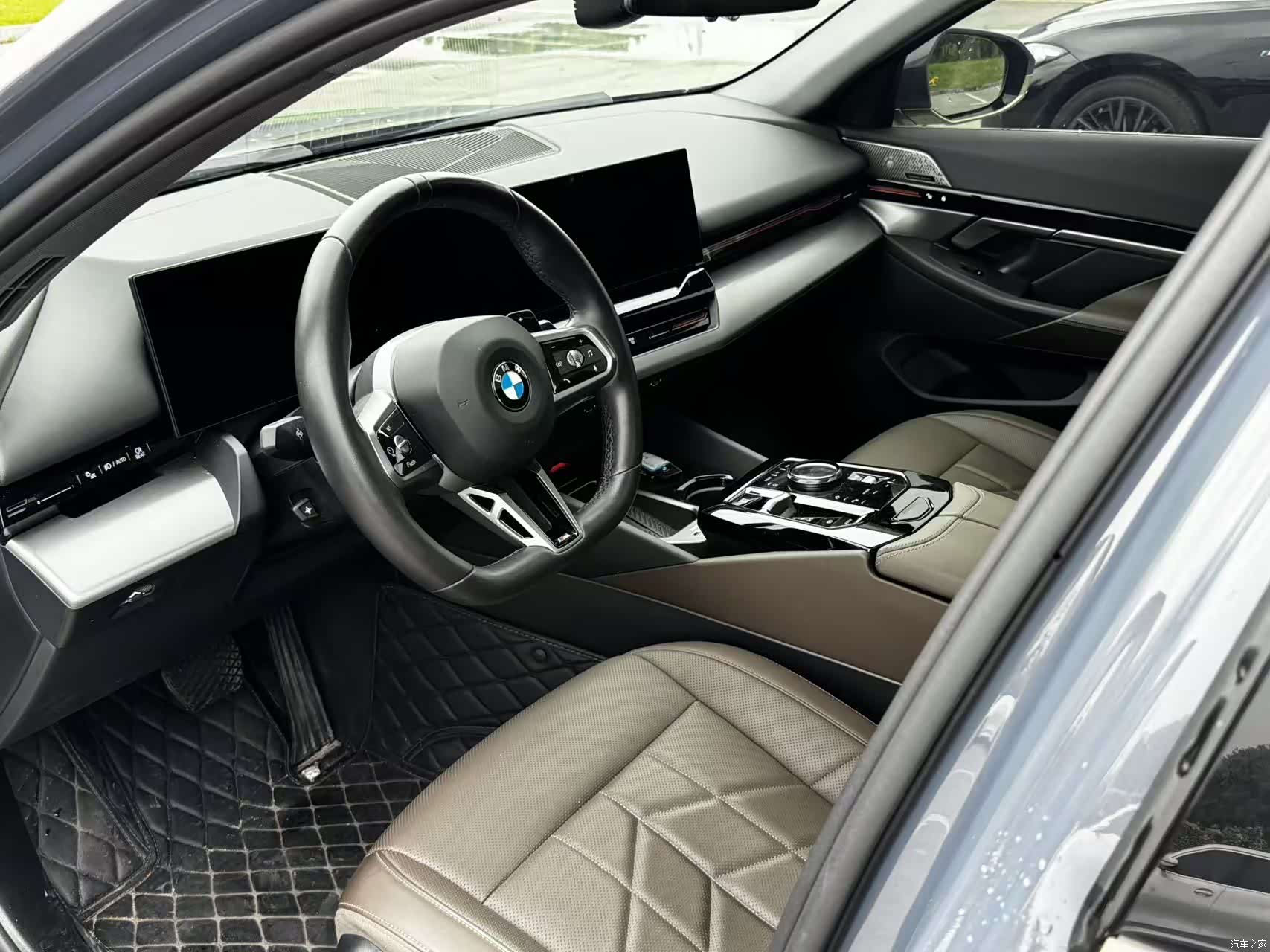BMW 5 Series, 2024 10