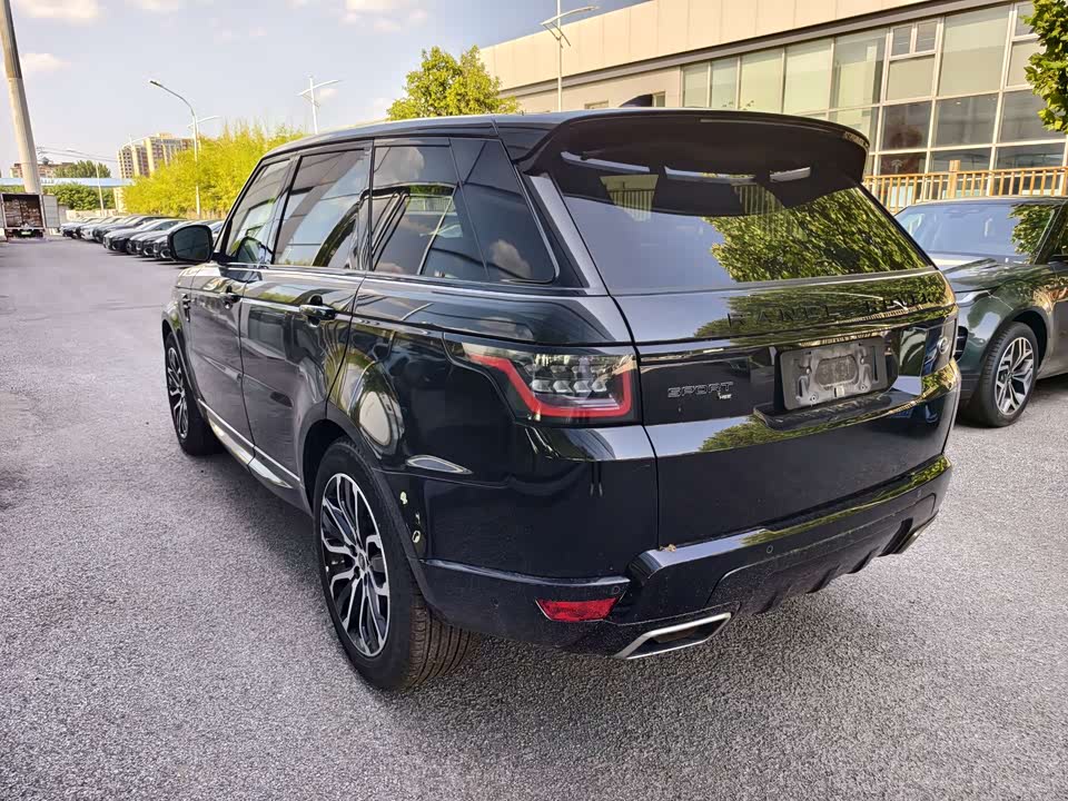 Land Rover Range Rover Sport Land Rover Range Rover Sport
