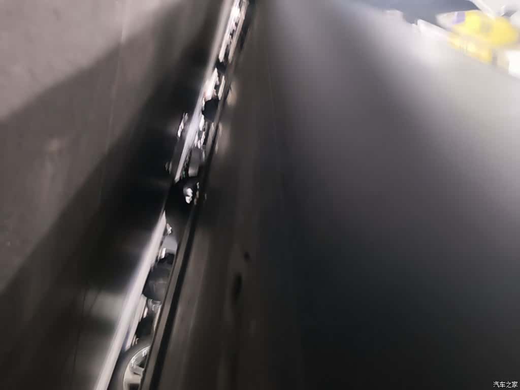 Tesla Model Y, 2022 22