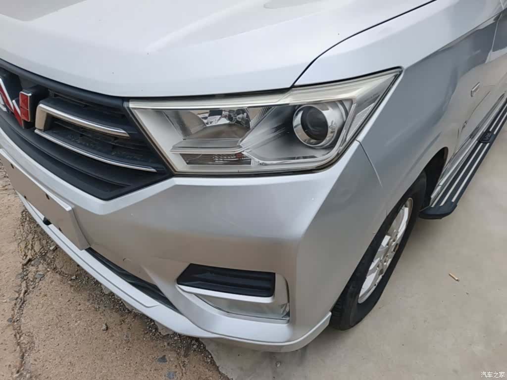 Wuling Hongguang, 2018 24