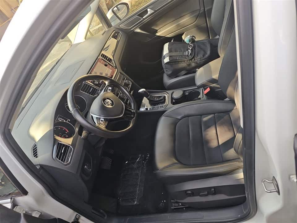 Volkswagen Golf*Jiayu