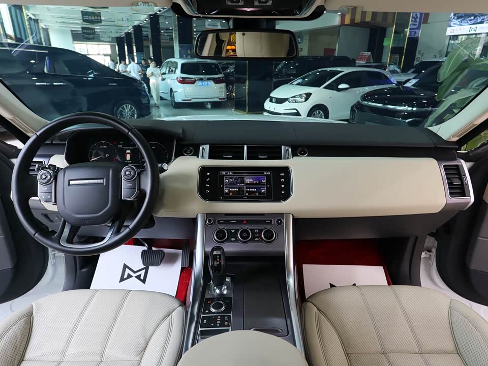 Land Rover Range Rover Sport Land Rover Range Rover Sport