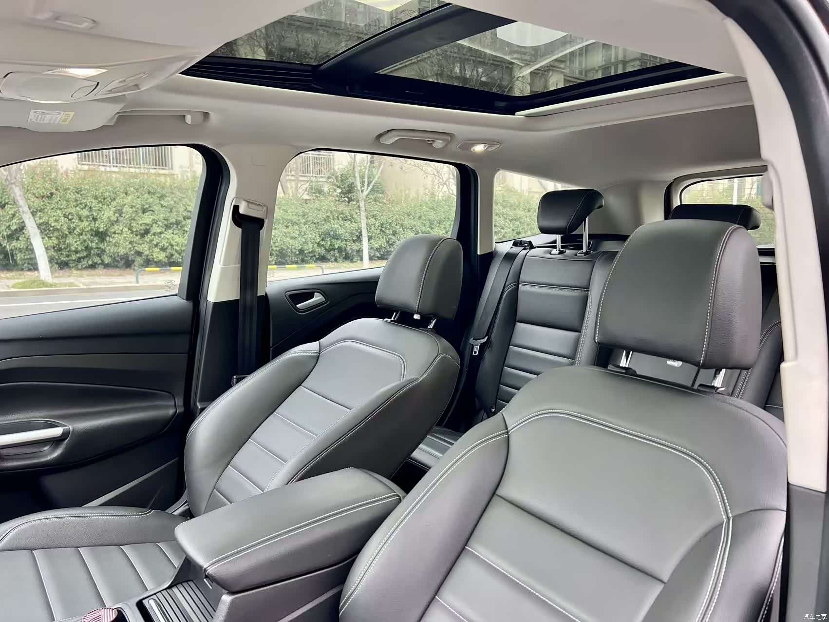 Ford Kuga, 2020 14