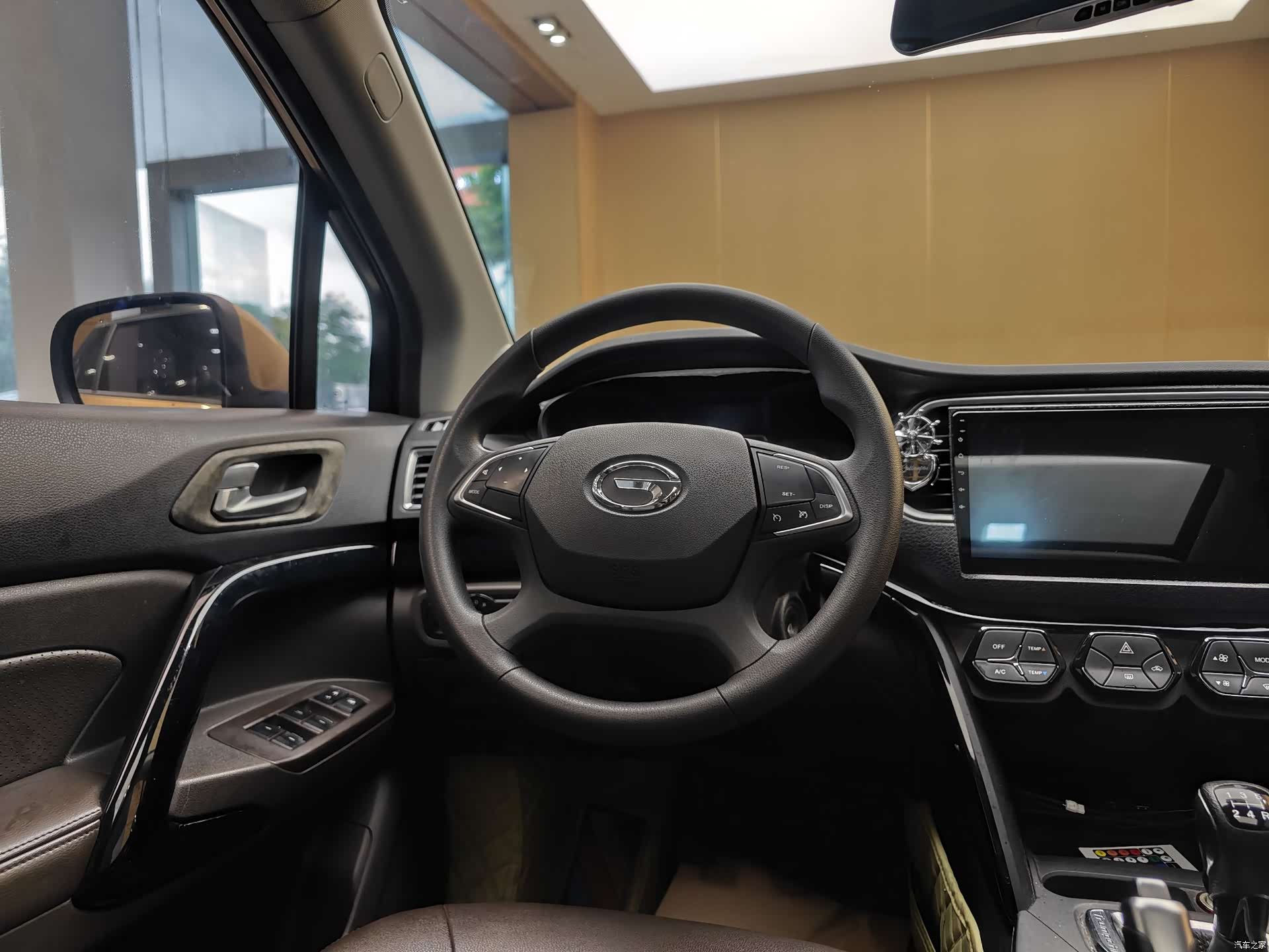 GAC GS4, 2015 14