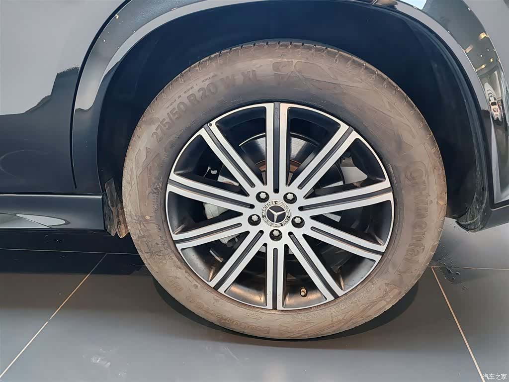 Mercedes-Benz GLE, 2025 13