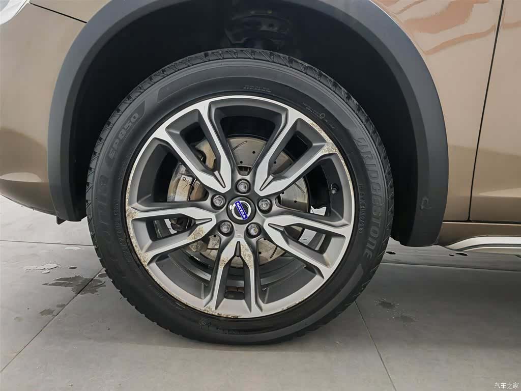 Volvo V60, 2016 17