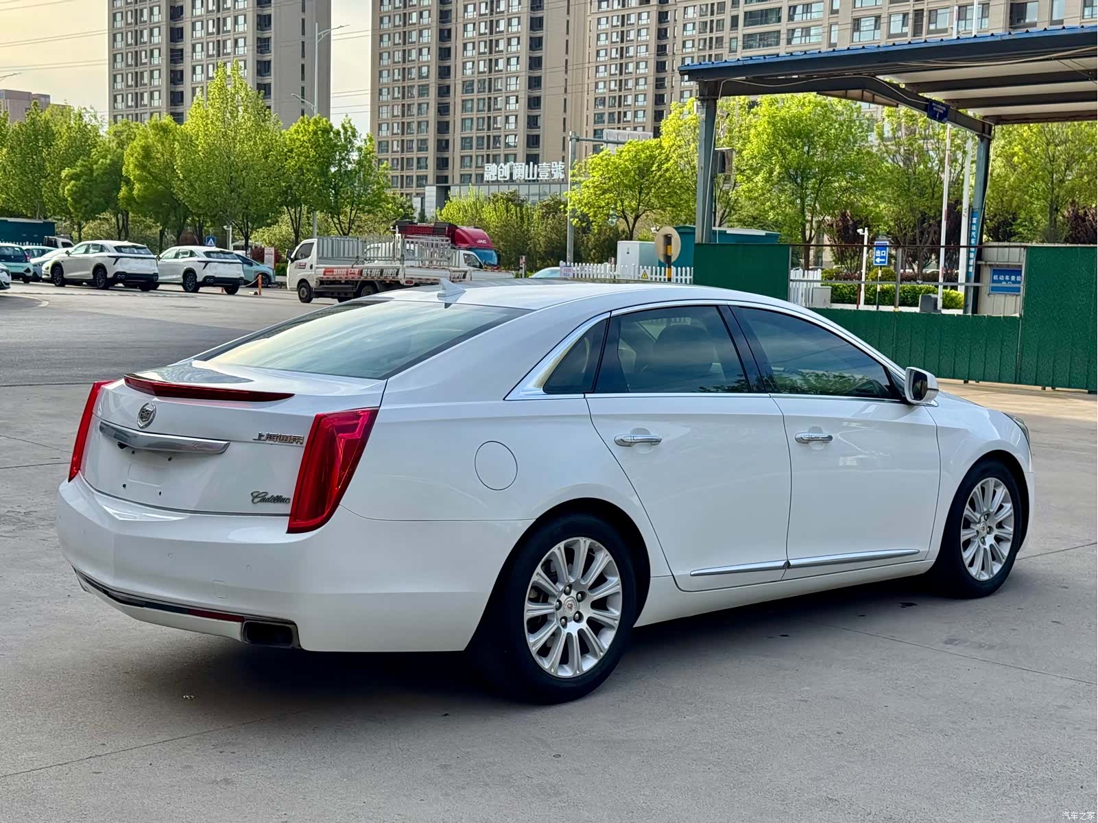 Cadillac XTS, 2015 6