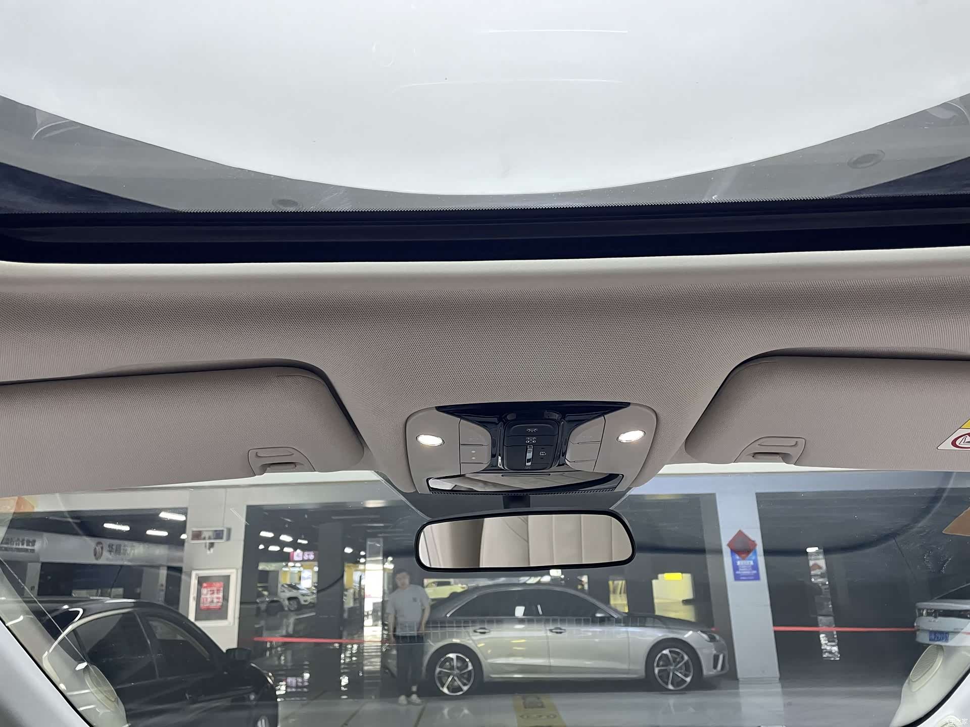 Trumpchi M8, 2019 17