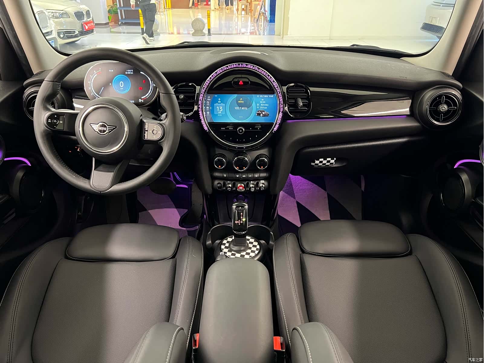 Mini Cooper, 2023 16