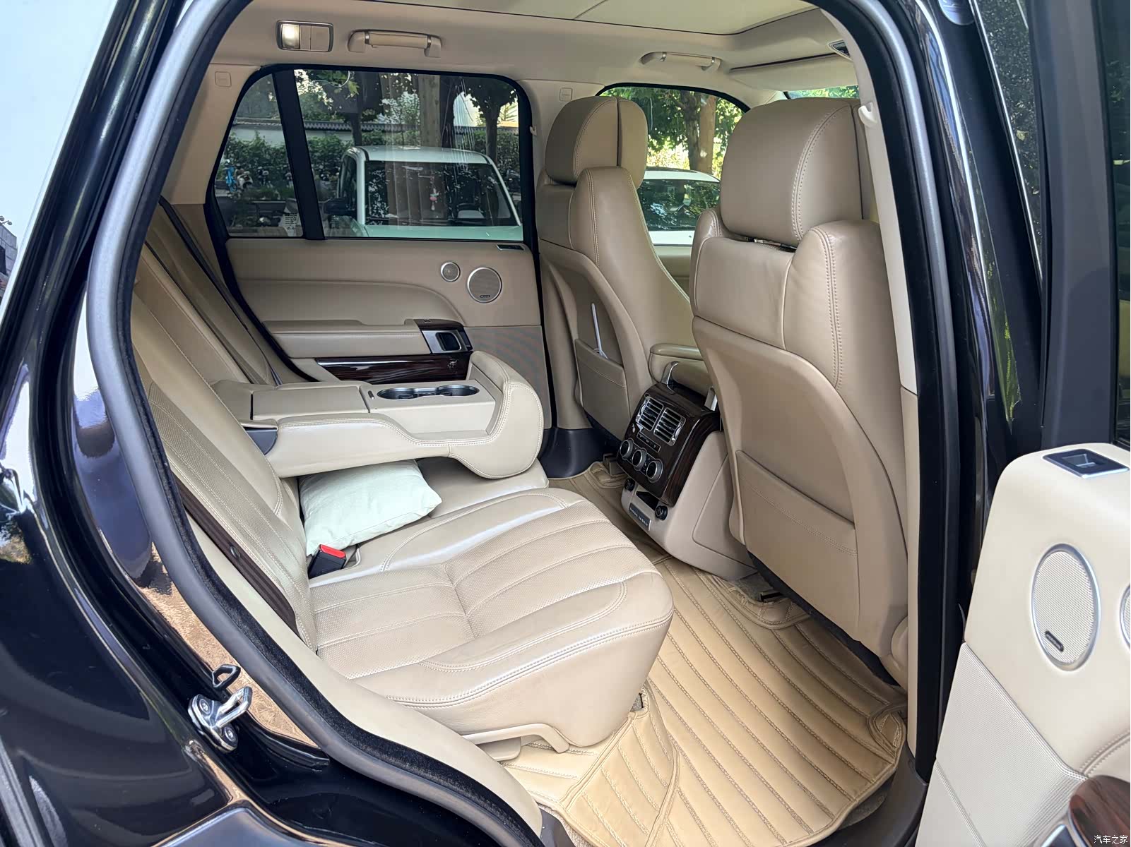 Land Rover Range Rover, 2014 8