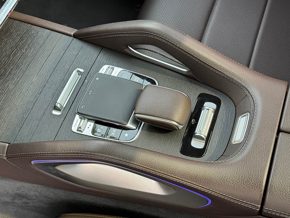 Mercedes-Benz GLE Mercedes-Benz GLE
