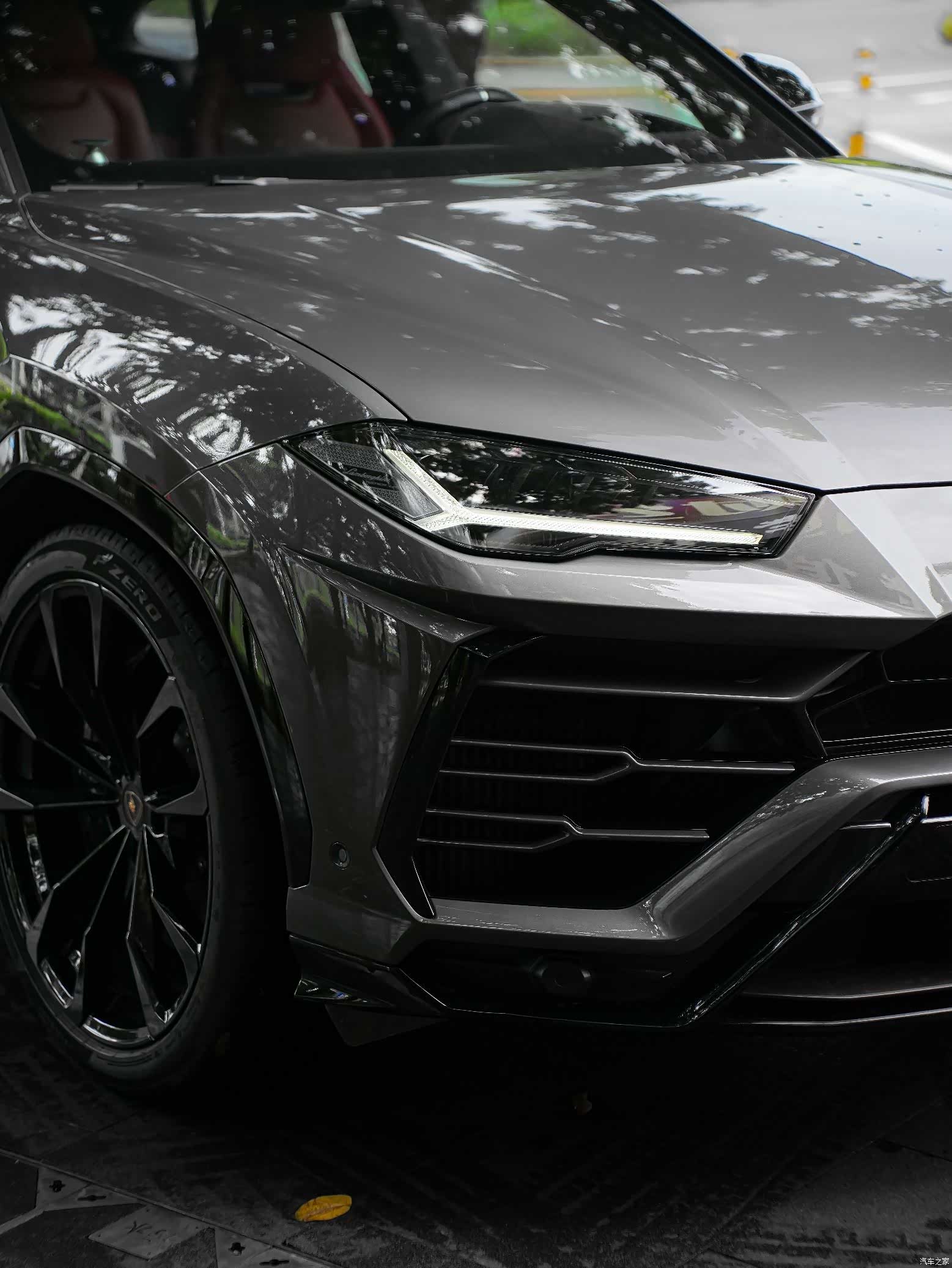 Lamborghini Urus, 2021 6